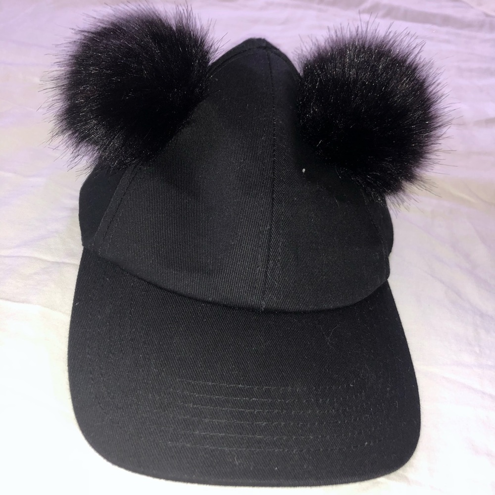 || EAR~MUFFINS HAT ||